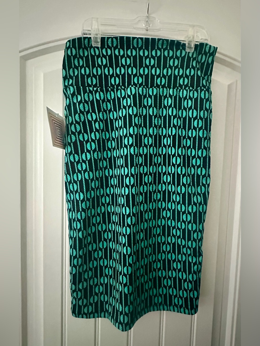 NWT LuLaRoe Cassie Pencil Skirt • Pull on With Abstract Circles • XS